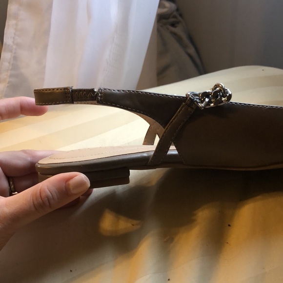 Alfani pointed Toe Slingbacks - Picture 4 of 7